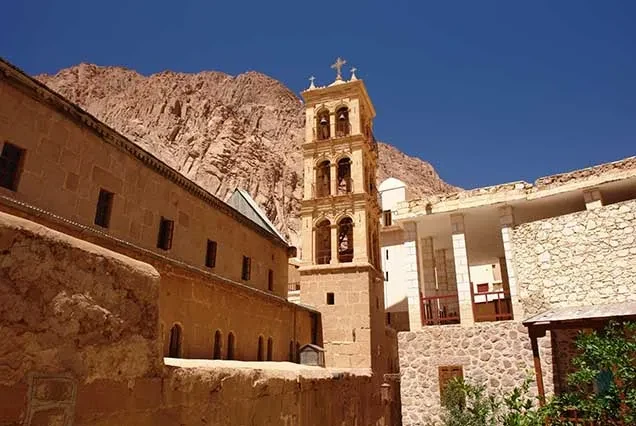 Forfait tout compris de 6 jours à Taba : pyramides et Sinaï