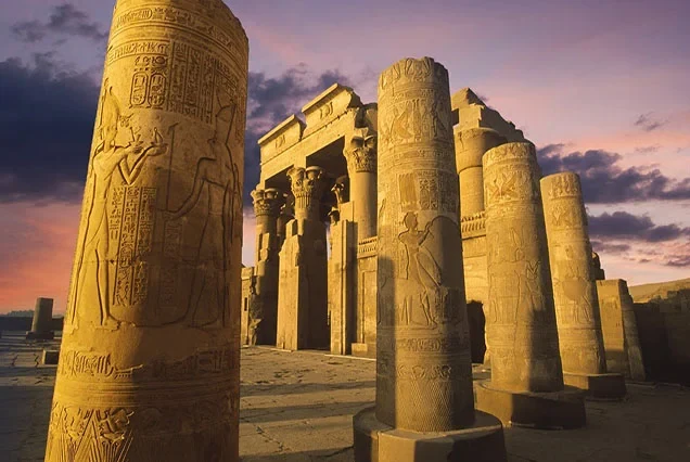 Circuit en Égypte de 5 jours – Assouan, Abou Simbel, Le Caire et Louxor