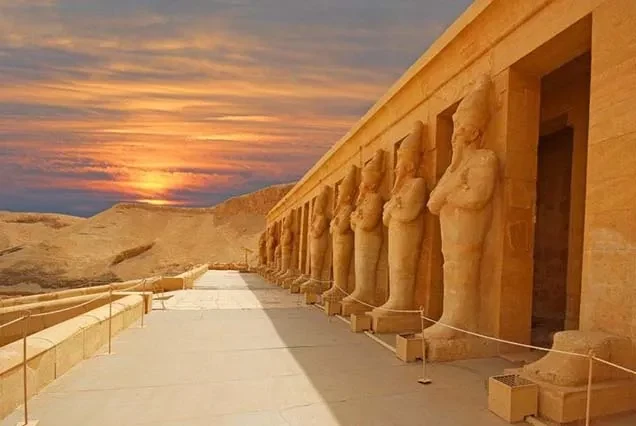 Excursion du Caire à la Vallée des Rois