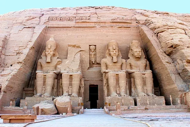 Circuit spécial éclipse en Égypte