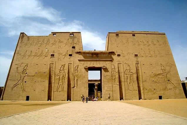 Circuit de luxe de 10 jours en Égypte – Le Caire, croisière sur le Nil et Abou Simbel