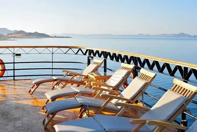 Croisière MS Eugenie sur le lac Nasser – 5 jours d’Abou Simbel à Assouan