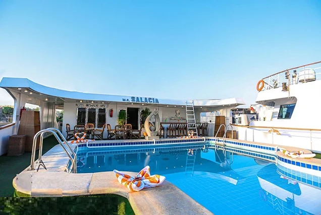 Croisière MS Salacia sur le Nil – 4 jours de Assouan à Louxor