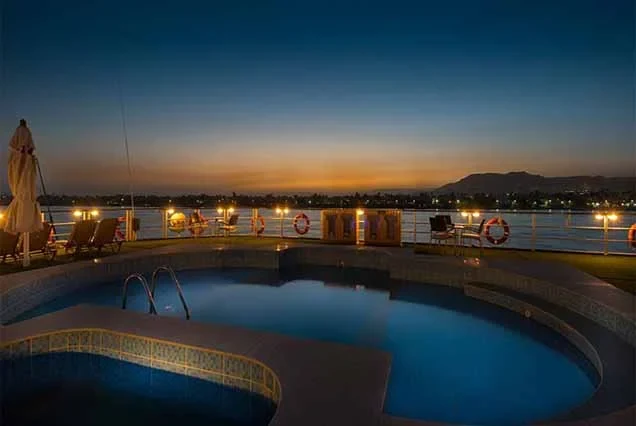 Steigenberger Regency – croisière sur le Nil de 4 jours : Assouan–Louxor