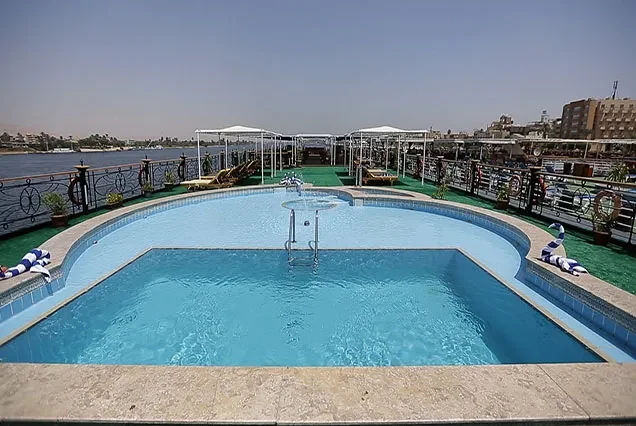Croisière Tuya sur le Nil – 4 jours d’Assouan à Louxor
