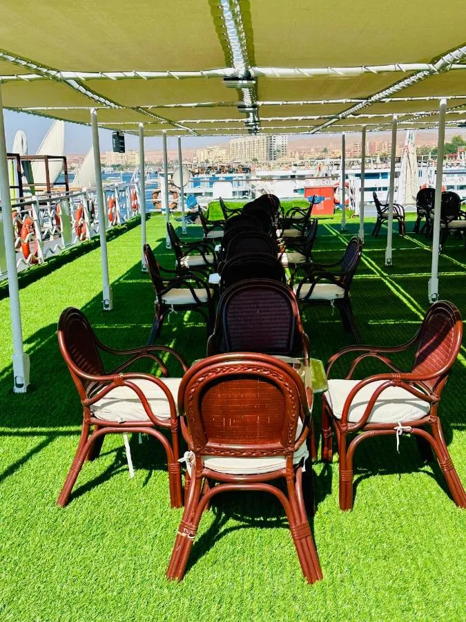 Chateau Lafayette – croisière sur le Nil de 5 jours : Louxor–Assouan