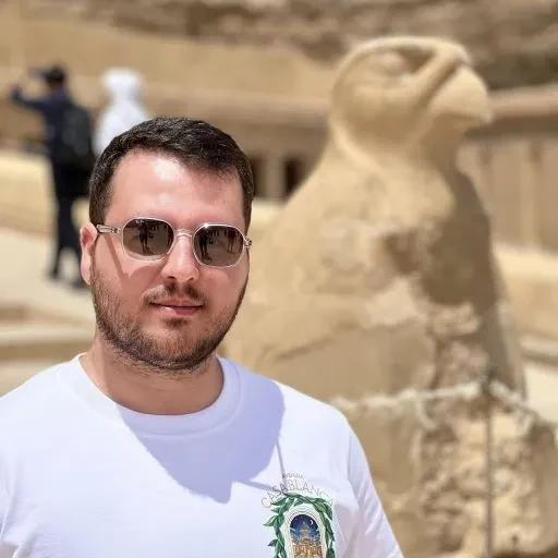 8 jours – circuit en Égypte : pyramides, croisière sur le Nil et Abou Simbel