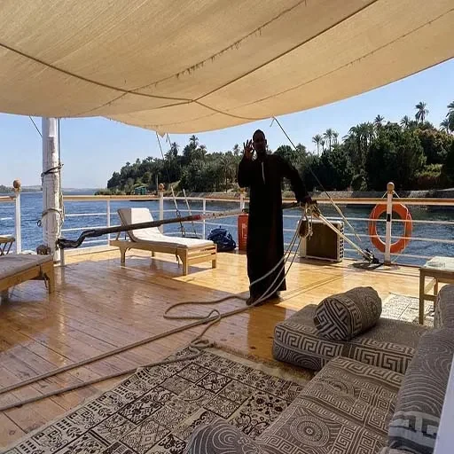 Akhnaton Dahabiya – croisière classique 5 étoiles de 4 jours sur le Nil d’Assouan à Louxor