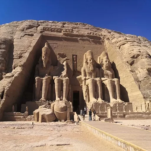 Excursion de luxe d’Assouan à Abou Simbel en avion