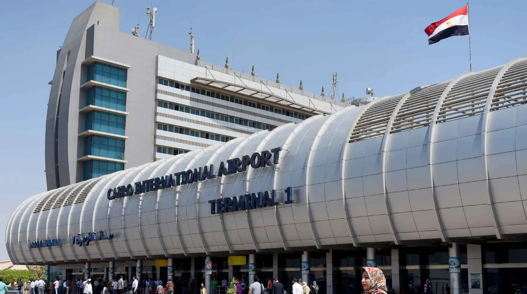 Excursion privée depuis l’aéroport du Caire vers les pyramides de Gizeh et le Grand Musée Égyptien