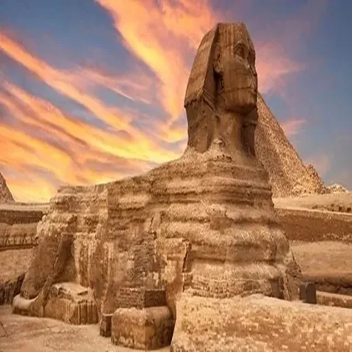 Excursion privée en avion d’Hurghada au Grand Musée Égyptien et aux pyramides de Gizeh