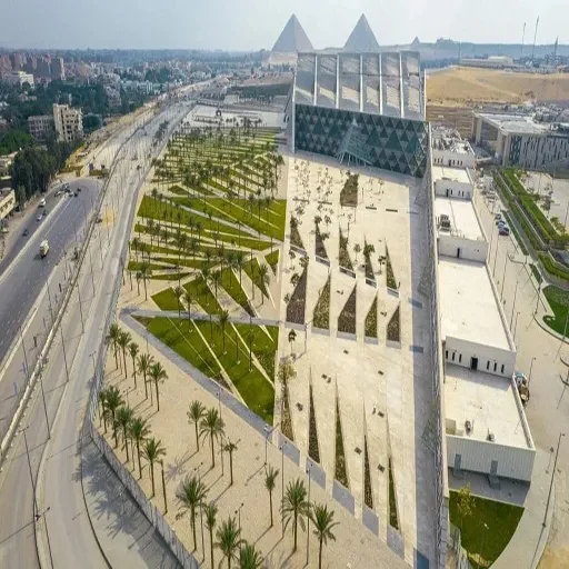 Visite privée du Grand Musée Égyptien et du Musée égyptien – expérience muséale complète au Caire