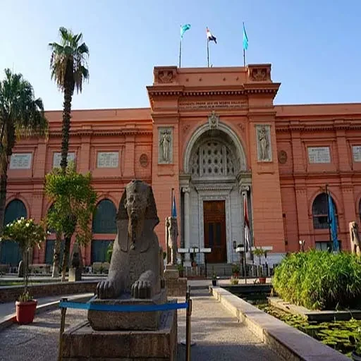 Visite privée du Grand Musée Égyptien et du Musée égyptien – expérience muséale complète au Caire