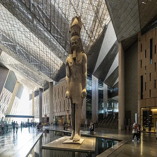 Visite privée du Grand Musée Égyptien et du Musée égyptien – expérience muséale complète au Caire