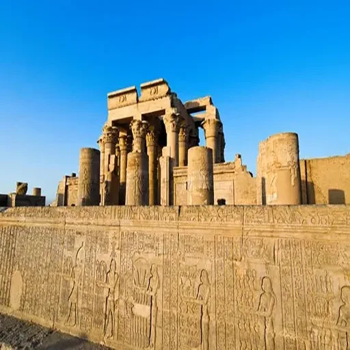 Circuit privé premium à Kom Ombo et excursion au temple d’Edfou