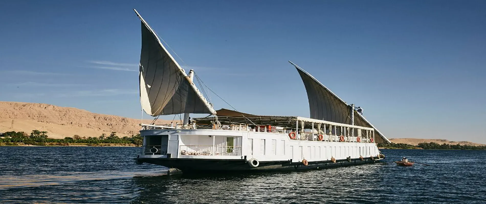 Lazuli Albatros Dahabiya – croisière sur le Nil de 4 jours : Assouan–Louxor