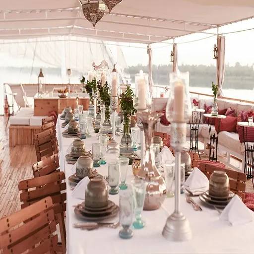 Lazuli Gordon Pacha Dahabiya – croisière sur le Nil de 6 jours : Louxor–Assouan