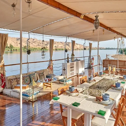 Lazuli Luxor Dahabiya – croisière sur le Nil de 5 jours : Louxor–Assouan