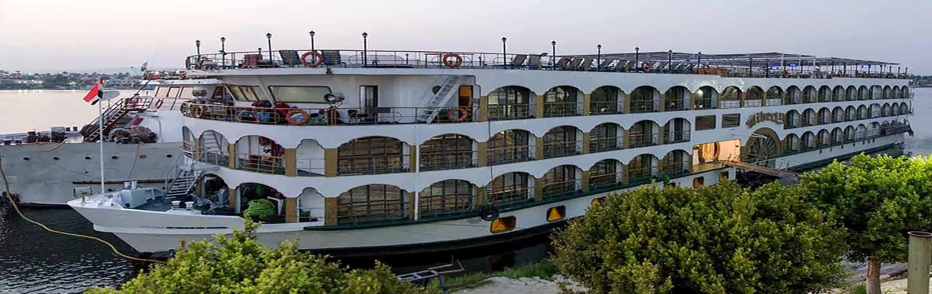 Liberty – croisière sur le Nil de 8 jours au départ de Louxor, aller-retour via Assouan