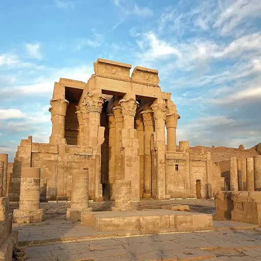 Excursion privée exclusive de Louxor à Kom Ombo et Edfou