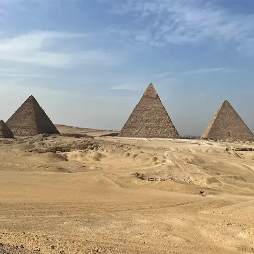 Excursion privée depuis Port-Saïd aux pyramides de Gizeh et à Saqqarah