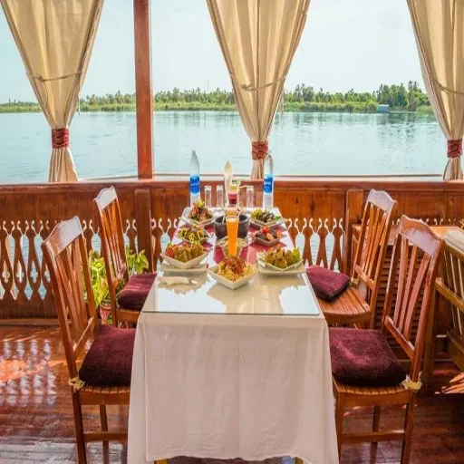 Royal Cleopatra Dahabiya – croisière sur le Nil de 4 jours : Assouan–Louxor