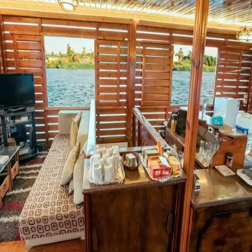 Royal Cleopatra Dahabiya – croisière sur le Nil de 5 jours : Louxor–Assouan