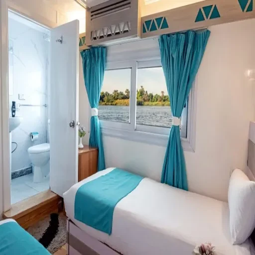 Royal Cleopatra Dahabiya – croisière sur le Nil de 5 jours : Louxor–Assouan
