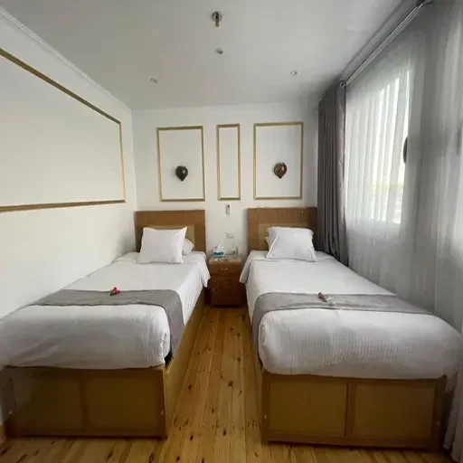 Sacred Lotus Dahabiya – croisière sur le Nil de 4 jours : Assouan–Louxor