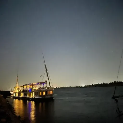 Sacred Lotus Dahabiya – croisière sur le Nil de 8 jours : Louxor–Assouan