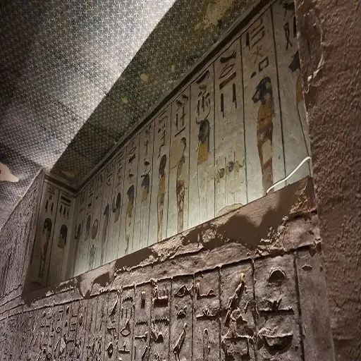 Tour privé de la Vallée des Rois depuis Louxor et découverte des tombes royales